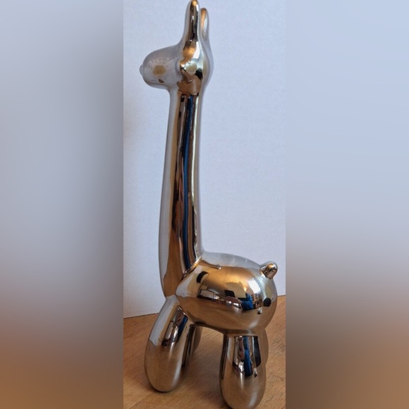 Sagebrook Home Silver Giraffe Balloon Animal Ceramic Sculpture Decor - Picture 3 of 4